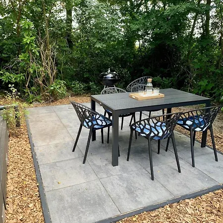 Дом отдыха Near Market *